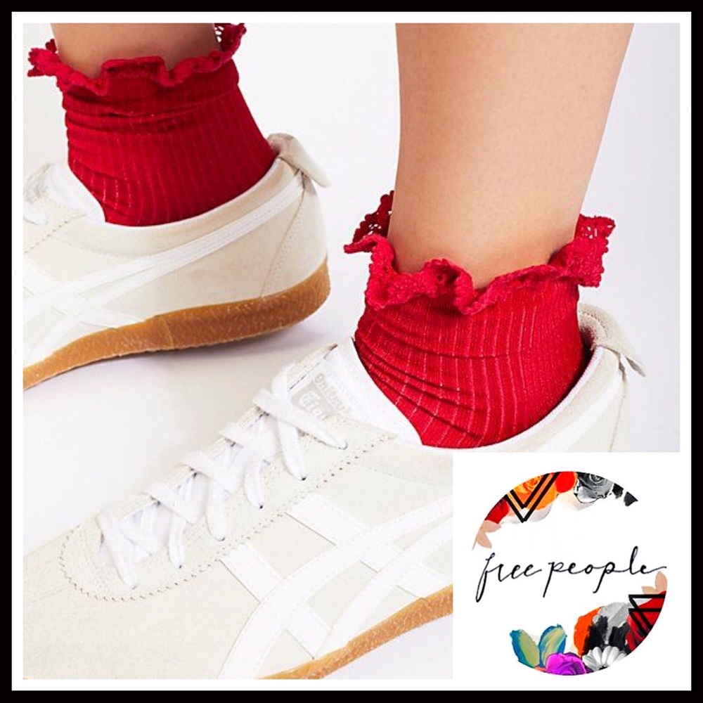 FREE PEOPLE RED CROCHET LACE TRIM ANKLE BOOT SOCKS - Picture 4 of 7